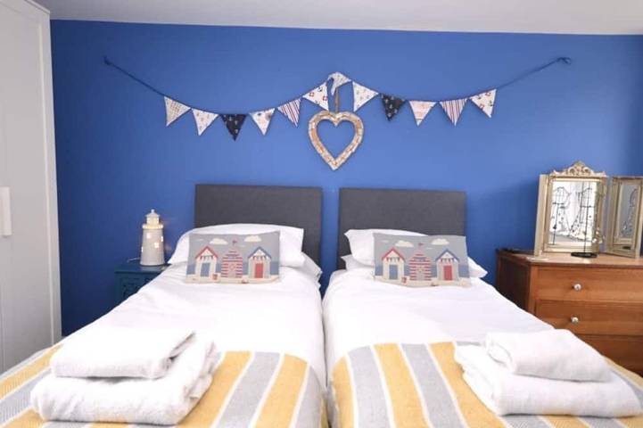 2 Bed in Brixham in Brixham, Torbay