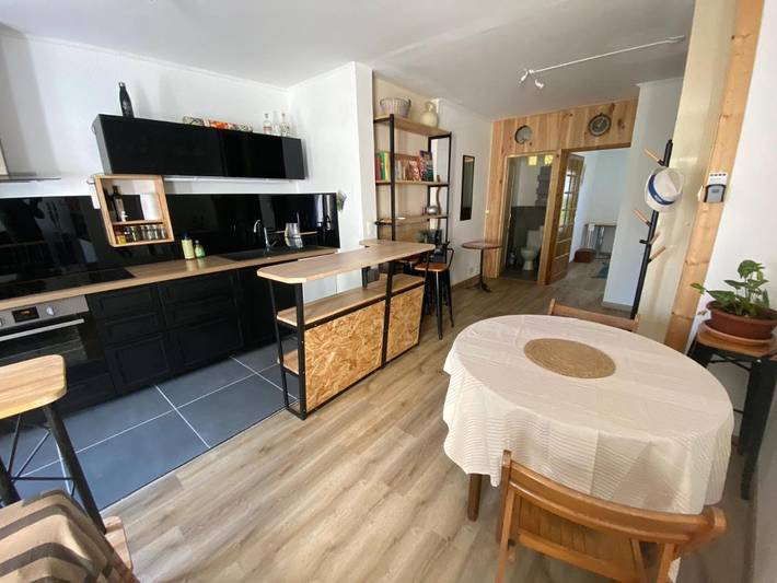 Gîte pour 2 personnes, avec vue et terrasse à Plaissan - 2