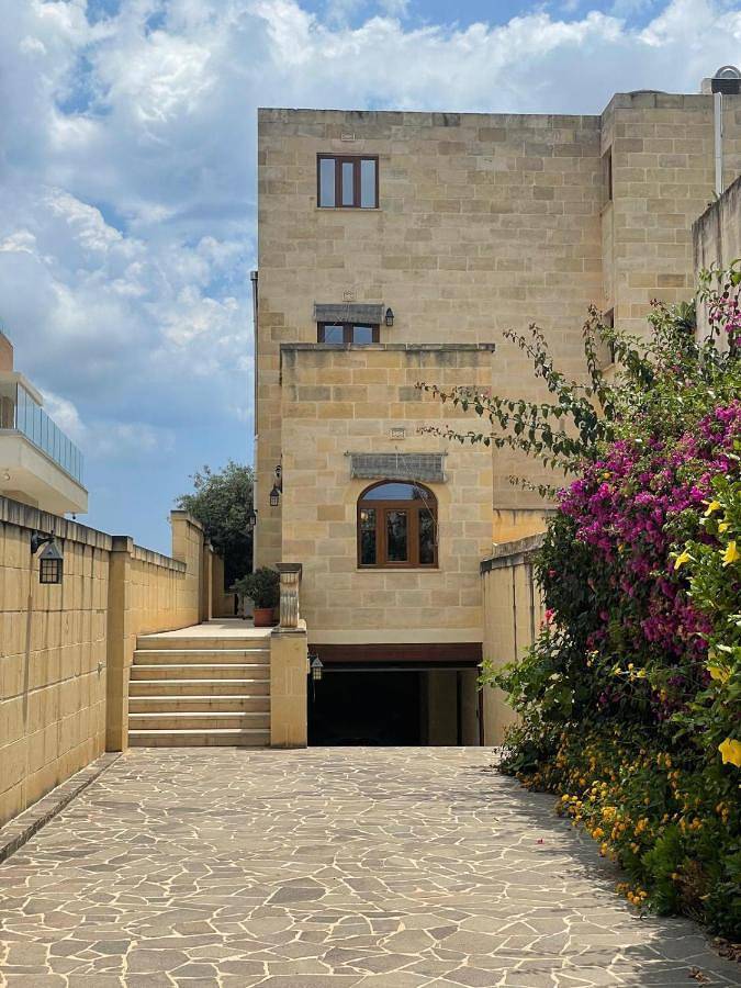 Maison d’hôte pour 2 personnes, avec jardin ainsi que piscine et terrasse dans Xaghra - 4