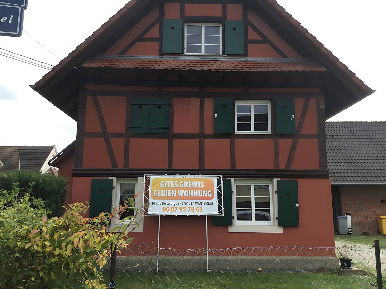 Gîte “Grewis 3” with Private Terrace, Private Garden, and Wi-Fi in La Wantzenau, Strasbourg Området