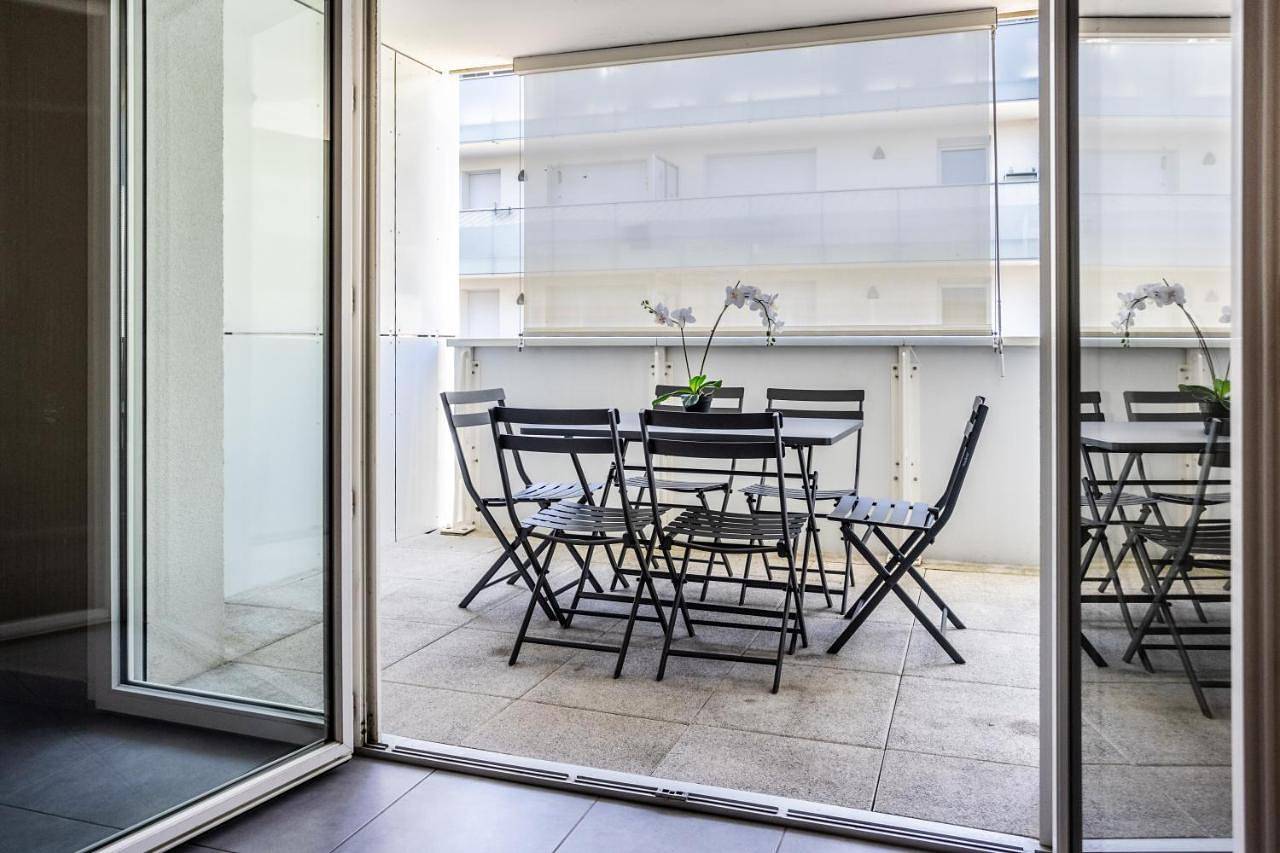 Appartement entier, Two-Room Apartment in Saint-Genis-Pouilly, Gex