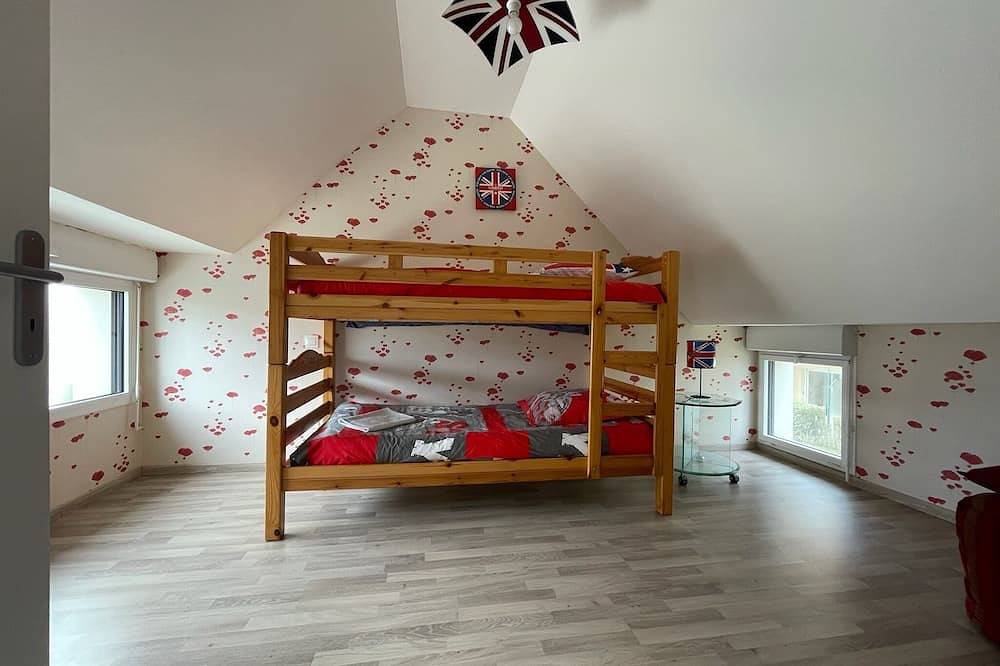 Modern and Bright home walk to beach with garage in Berck Plage, Berck