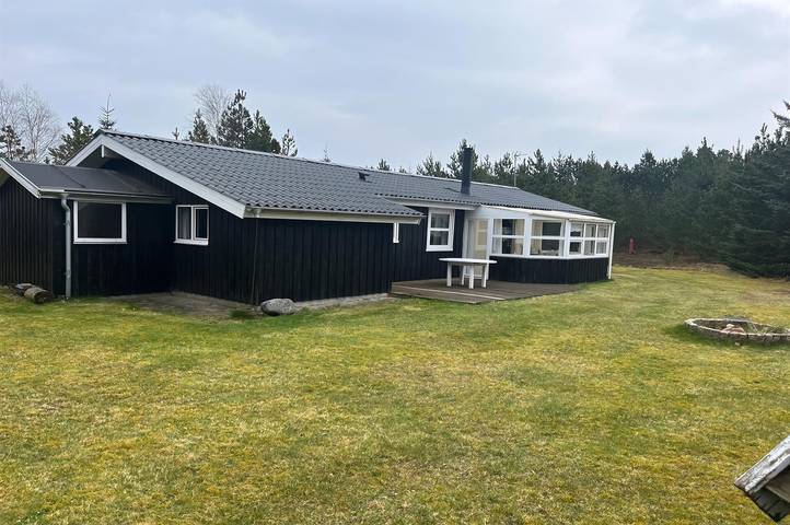 Ferienhaus für 6 Personen, mit Whirlpool und Terrasse sowie Sauna in Bratten - 2