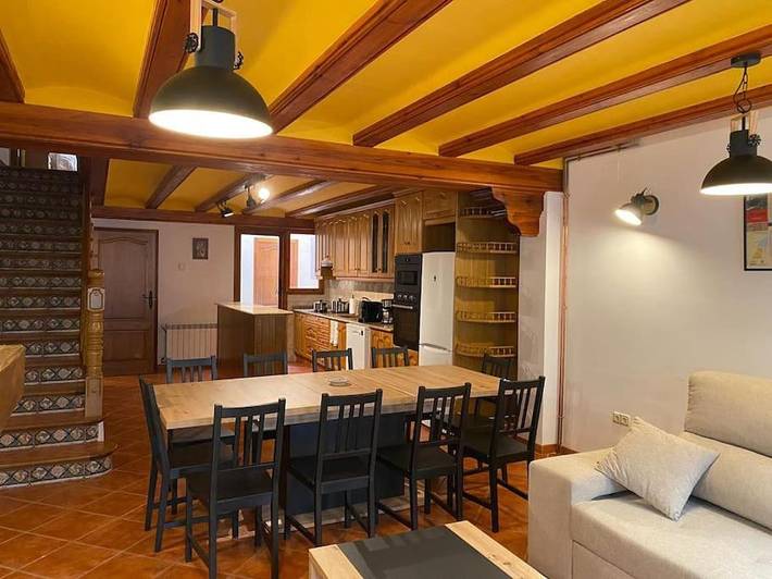 Casa de vacaciones para 9 personas, con vistas y terraza, Se admiten mascotas en Maestrazgo - 4