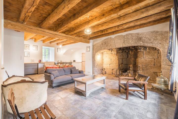 Location de vacances pour 7 personnes, avec jardin dans Prinsuéjols - 3