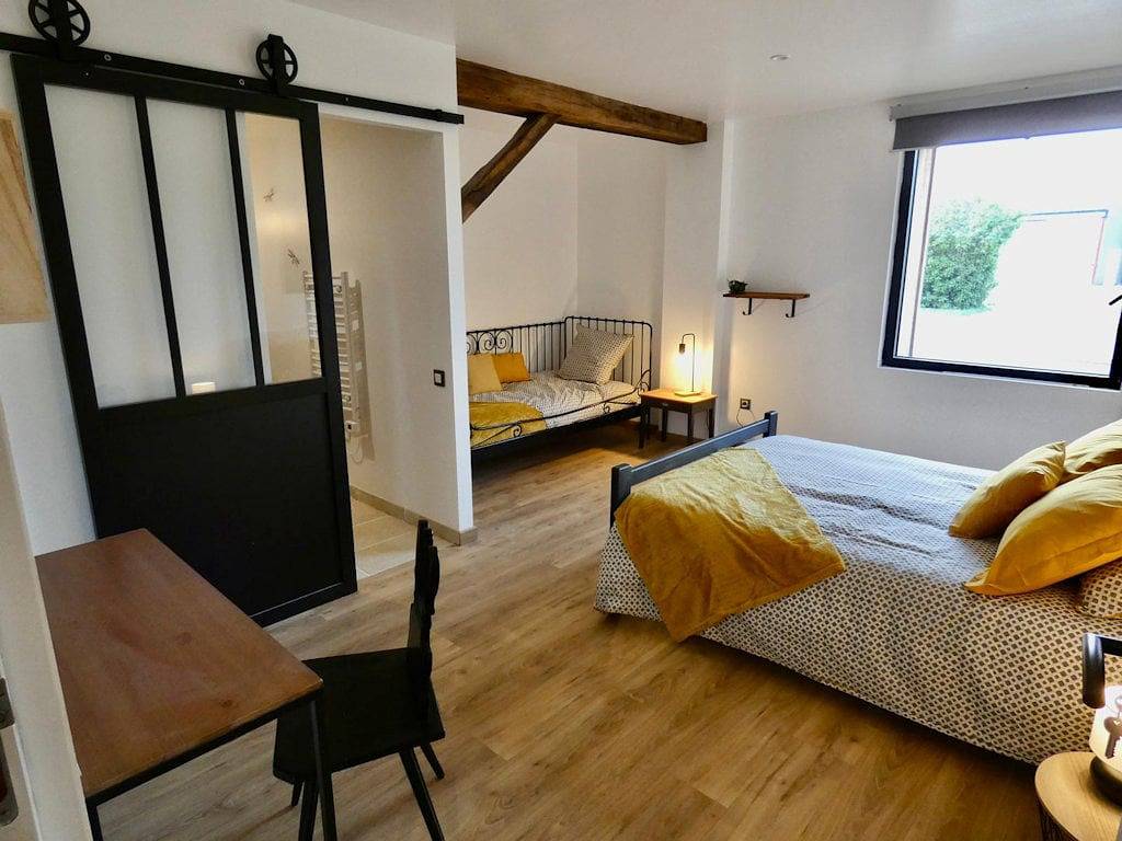 Chambres dans gîte d'étape Le Nichoir - Le Chardonneret in Lion-en-Sullias, Vallée de la Loire