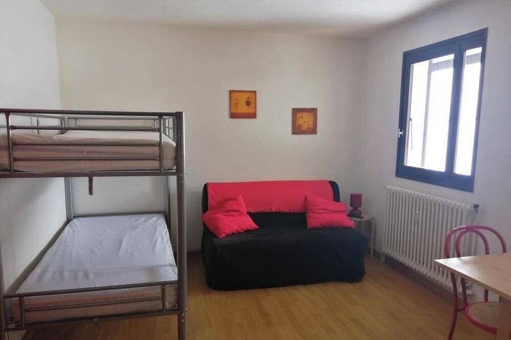 Entire apartment, Studio au Pieds des Pistes in Le Collet d'Allevard, Allevard