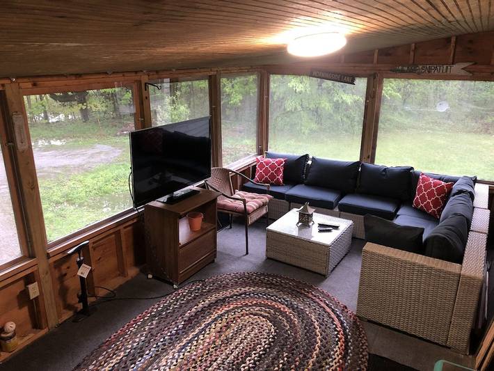 Vacation rental for 7 people, with yard and terrace in Lake Sunapee