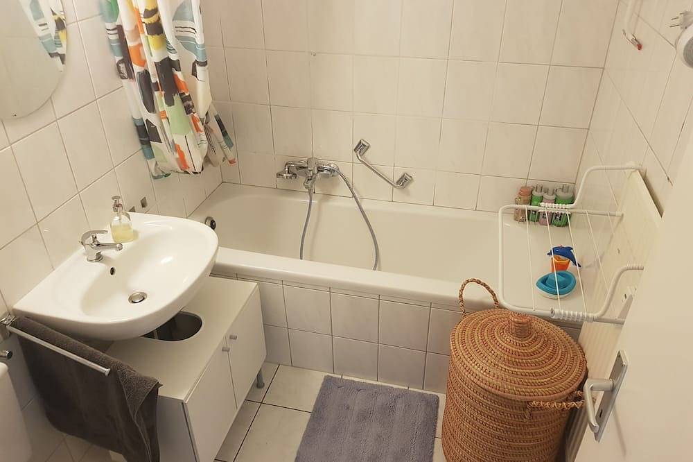 Große Wohlfühlunterkunft f 2-4 zw Strandbad Wassersleben und Flensburger City in Harrislee, Flensburger Förde