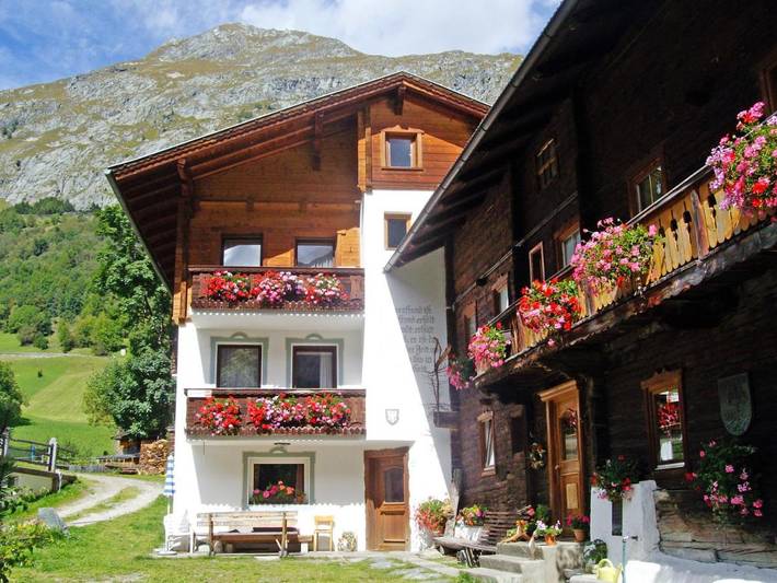 Ferienwohnung für 4 Personen, mit Balkon und Garten sowie Ausblick
