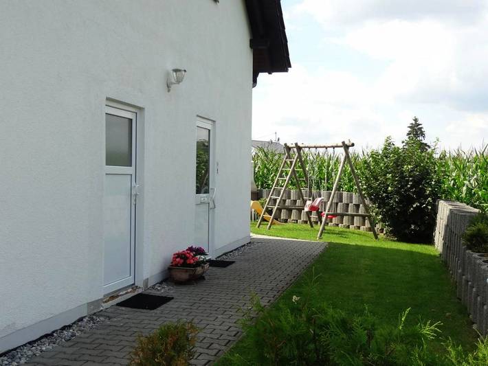 Ferienwohnung für 4 Personen, mit Ausblick und Garten, kinderfreundlich in Kötz - 3