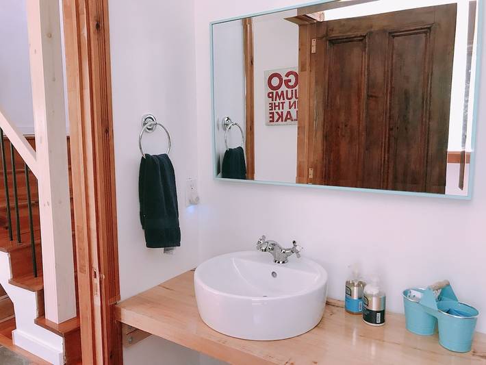 Vacation rental for 6 people, with hot tub and garden in Nova Scotia South Shore