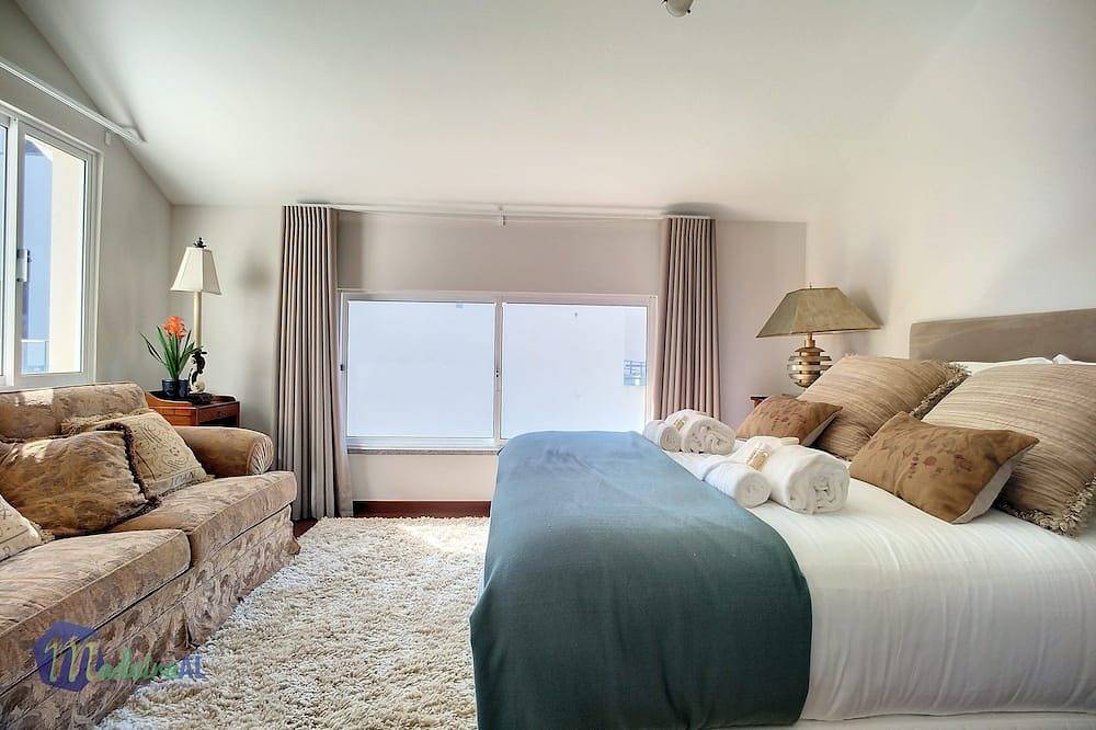 Pearls Beach Villa in Porto Moniz, Madeira