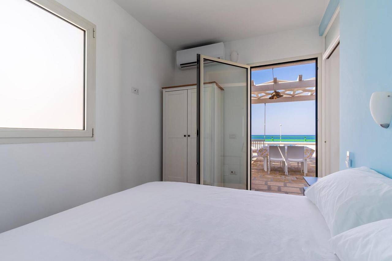 Appartamento intero, Three-Bedroom Apartment in Kudetà Baia Verde Lido, Baia Verde