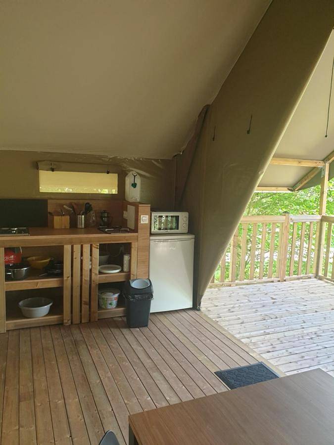 Lodge du camping la Porte St Martin in Saint-Martin-en-Vercors, Parc naturel régional du Vercors
