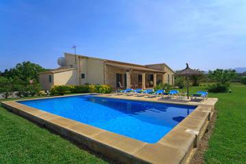 Villa in Pollença, Serra de Tramuntana für 6 