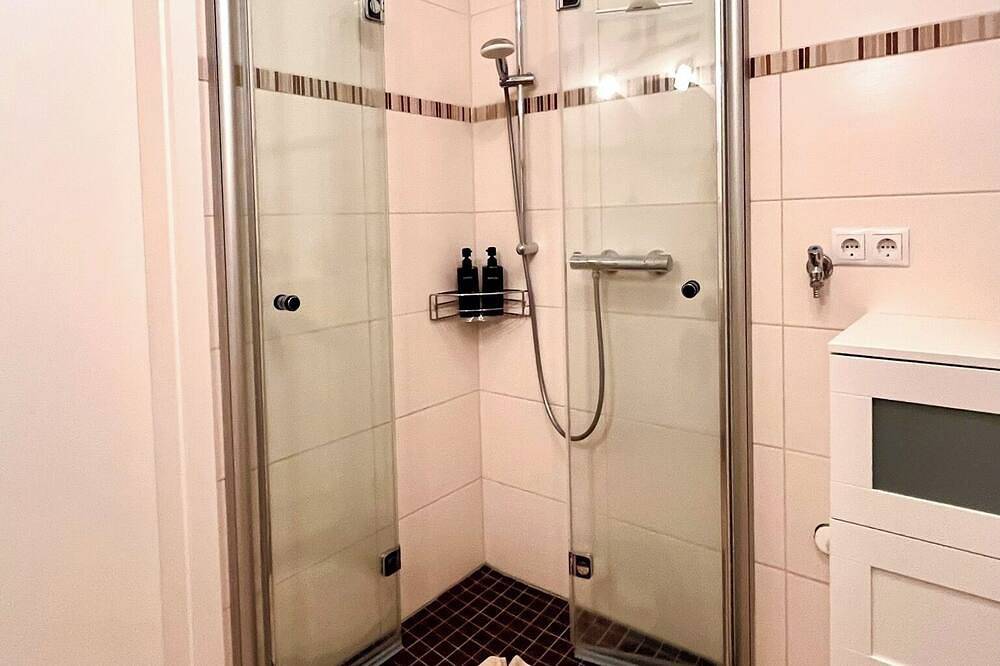 Ganze Wohnung, Schlafen beim Sandmann, gemütliche Ferienwohnung, eigener Eingang und Terrasse in Dörpen, Emsland