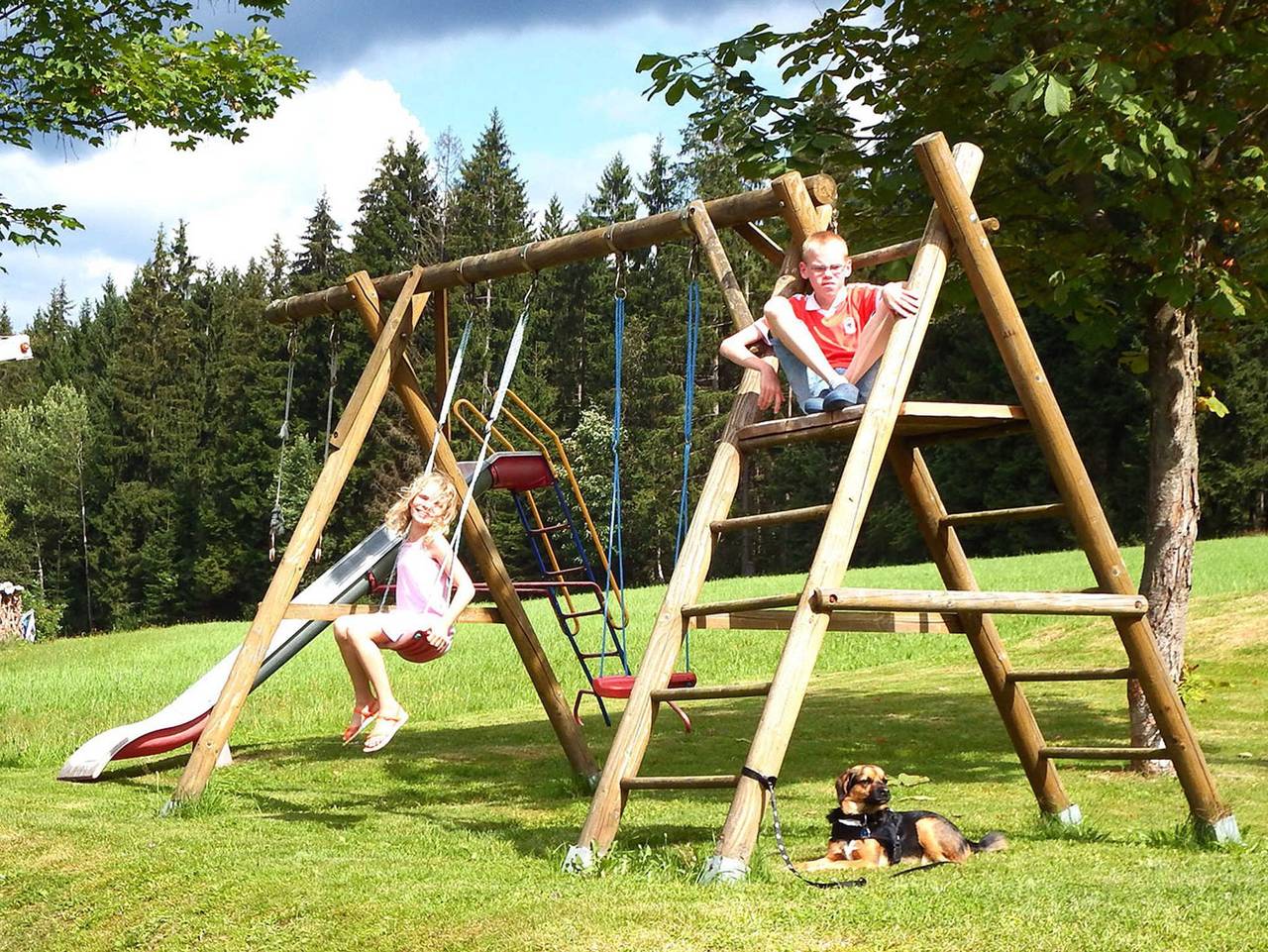 Ganze Ferienwohnung, Ferienhaus Bergblick in Lindberg, Ostbayern