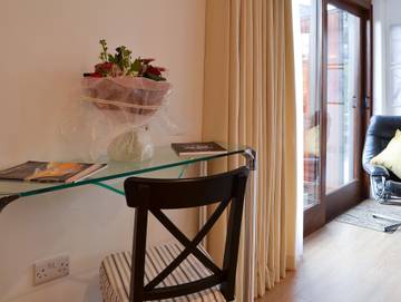 Cottage for 2 People in Herstmonceux, High Weald, Photo 2