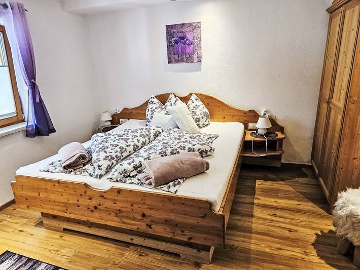 Ferienwohnung für 2 Personen, mit Terrasse und Garten in Finkenberg - 2