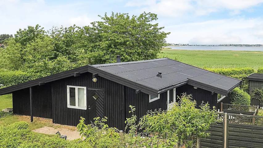 Ferienhaus für 7 Personen, mit Garten