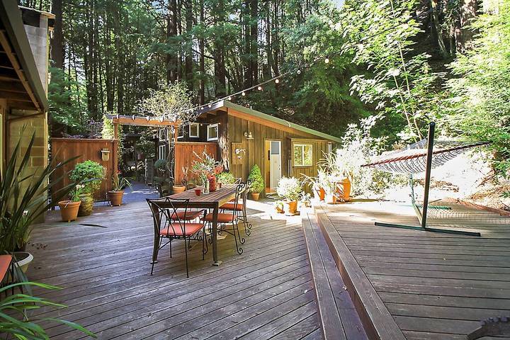 Blockhütte für 6 Personen, mit Terrasse und Whirlpool - 1