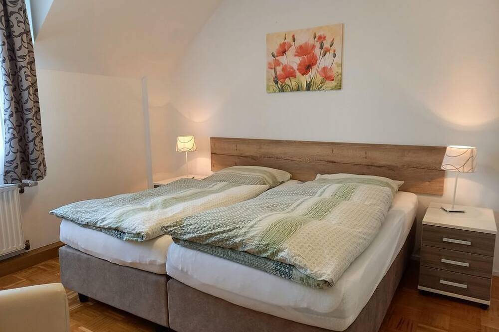 Ganze Wohnung, Ferienwohnung Landleben - Bauernhof Sesterhenn in Leichlingen, Rheinisch-Bergischer Kreis