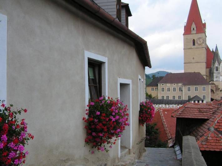 Ferienwohnung für 5 Personen, mit Terrasse und Garten sowie Ausblick