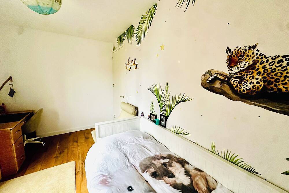 Lovely family home on the edge of the forest, close to the beach and the city! in North Sea Netherlands