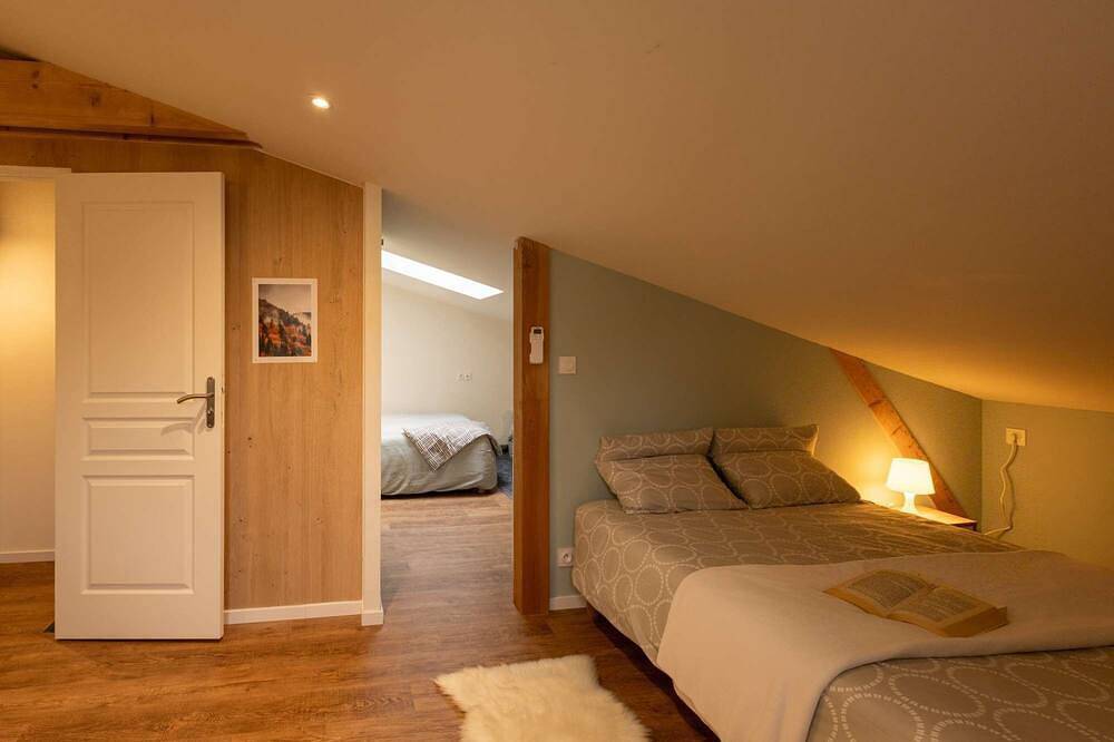 Apartamento entero, La Clé des Champs - 2 bedrooms - Terrace - A/C in Châtelguyon, Región de Riom