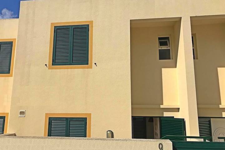 Villa Dragoeiro: in der Nähe des Strandes (Henrique Strand) in Porto Santo, Madeira