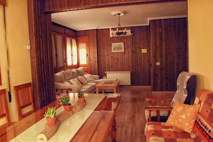 Apartamento de vacaciones para 7 personas, con vistas y balcón - 1