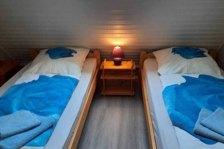 Ganze Wohnung, Strandnahe Ferienwohnung ggü. Mutter-Vater-Kind-Klinik Friedrichskoog‑Spitze in Friedrichskoog-Spitze, Friedrichskoog