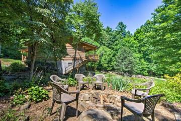 Log Cabin for 6 Guests in Cherokee, Swain County, Picture 1