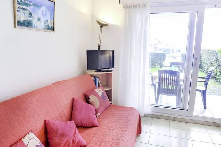 Gîte pour 4 personnes, avec terrasse et jardin ainsi que piscine et bassin pour enfant dans Plage de l'Uhabia - 4