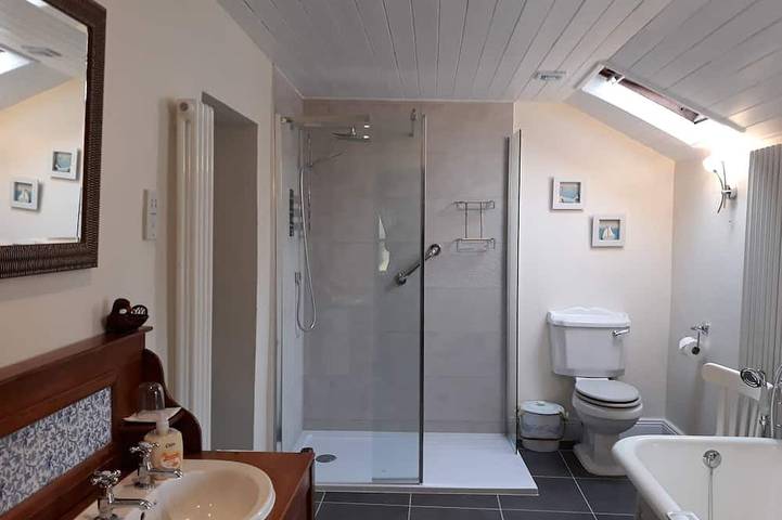 Gîte pour 3 personnes, avec jardin et terrasse à Kinsale - 3