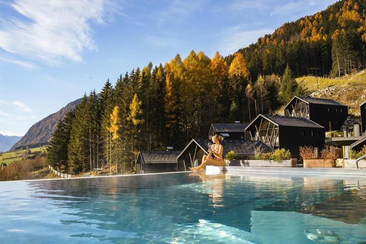 Location de vacances pour 5 personnes, avec Balcon et Jacuzzi ainsi que Terrasse et Jardin dans Anterselva Di Mezzo
