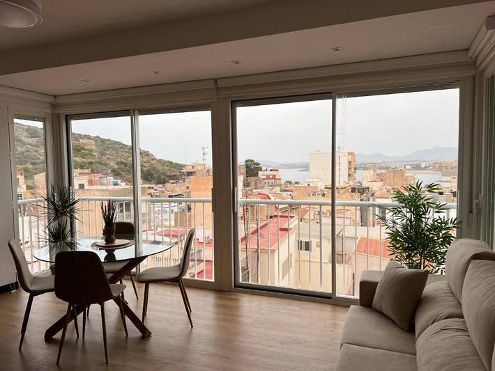 Apartamento de vacaciones para 4 personas, con balcón y vistas - 1