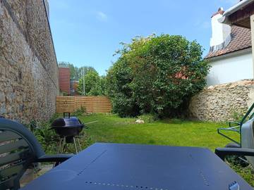 Gîte pour 4 personnes, avec terrasse à Wimille