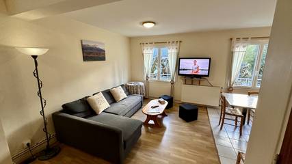 Gîte pour 8 personnes, avec jardin dans Gare Du Mont Dore