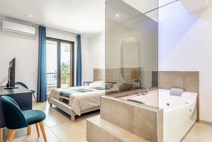 Ferienwohnung für 2 Personen, mit Pool und Balkon/Terrasse in Taormina - 4