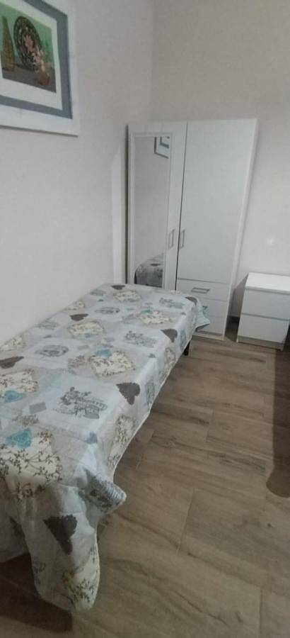 Chambre d’hôte pour 4 personnes, avec balcon et vue à Ragusa - 2