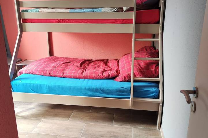 Location de vacances pour 6 personnes, avec terrasse et jardin à Talais - 3
