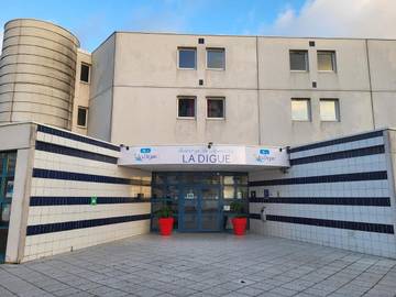 Auberge pour 2 personnes, avec jardin et terrasse à Calais