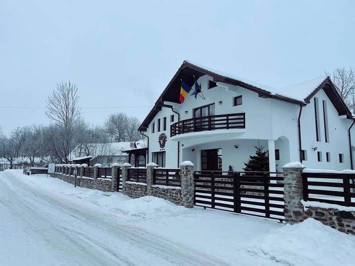 Gîte pour 2 personnes, avec jardin et vue dans Breb - 3