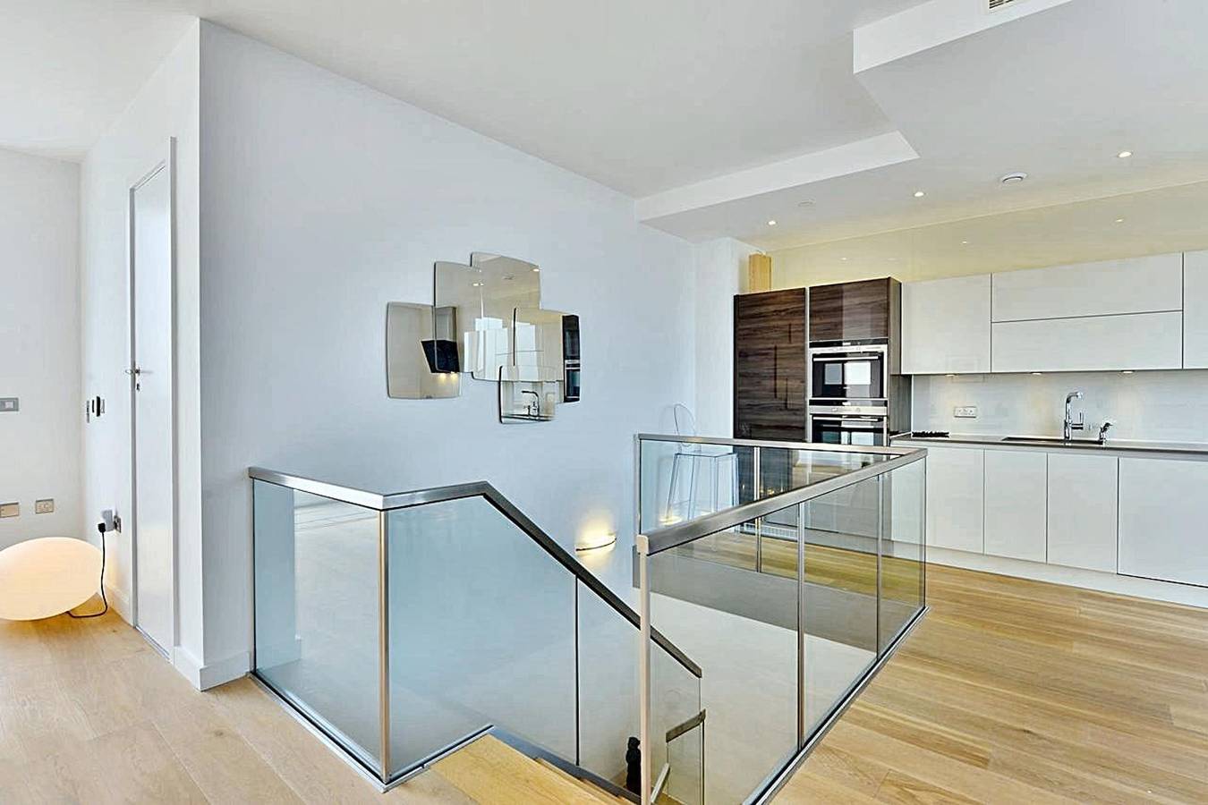 Entire apartment, Bird s eye view - Luxury 2Bdr Penthouse In Central London  in Bethnal Green, London