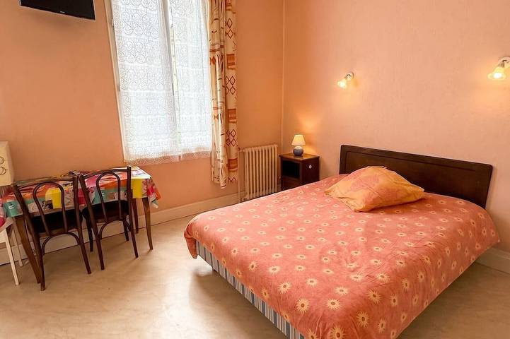 Holiday apartment for 2 people, with garden, with pets - 1