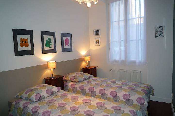 Gîte pour 4 personnes, avec jardin et terrasse à Chalon-sur-Saône - 3