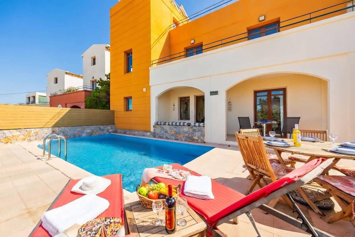 Villa für 6 Personen mit Terrasse in Vamos, Chania und Umgebung