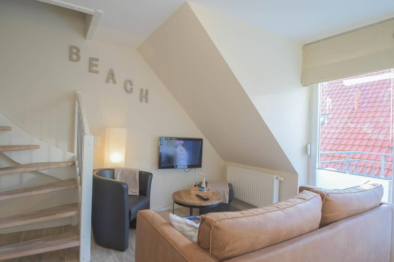 Appartement entier, Komfortable Ferienwohnung mit Balkon und Garten in Norddeich in Norddeich, Norden et ses environs